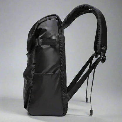 SkyPack Ultra Light Black 2