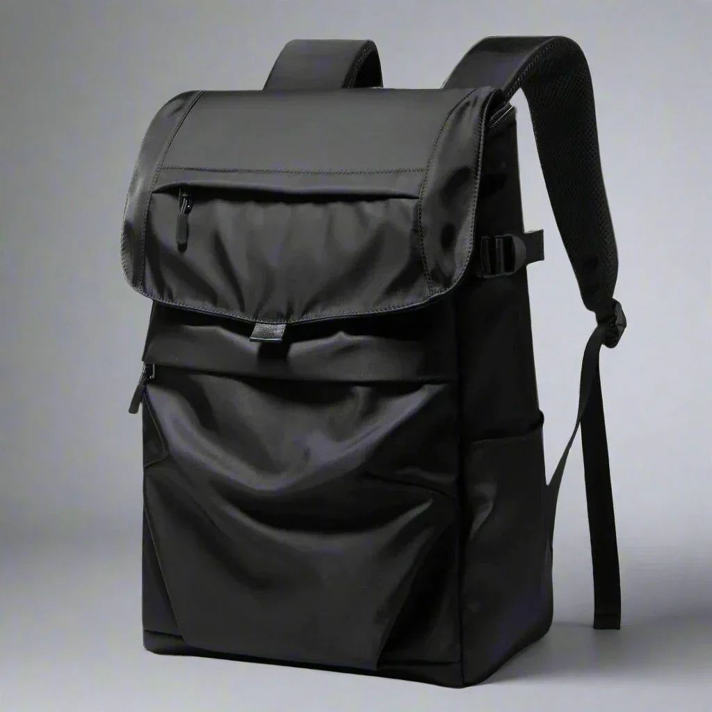 SkyPack Ultra Light Black 2